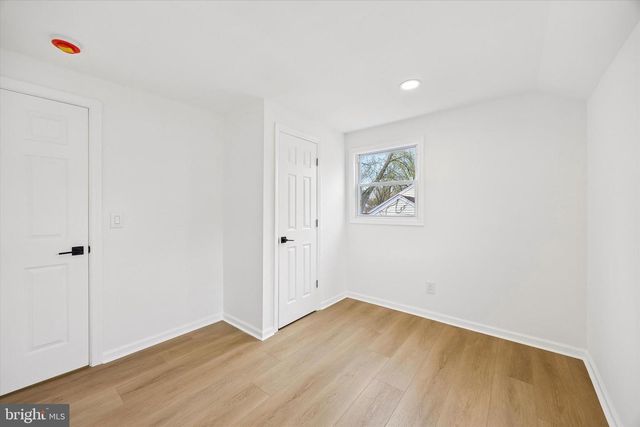 16 BUCKINGHAM RD, Marlton, NJ 08053