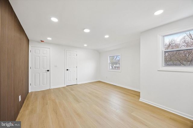16 BUCKINGHAM RD, Marlton, NJ 08053