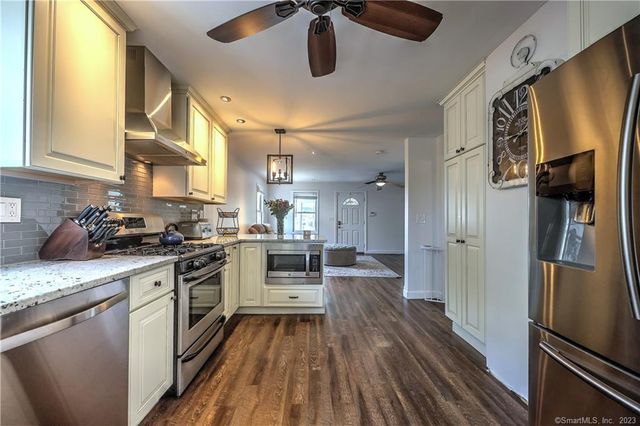 93 Fairview Avenue, West Haven, CT 06516