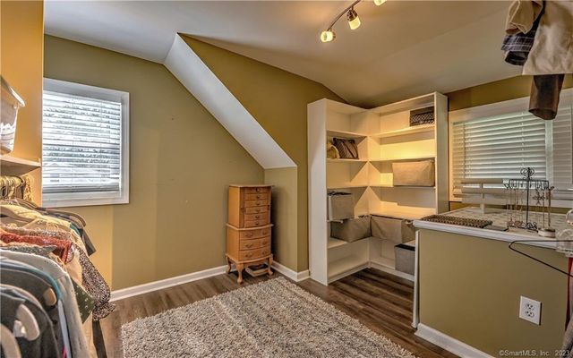 93 Fairview Avenue, West Haven, CT 06516