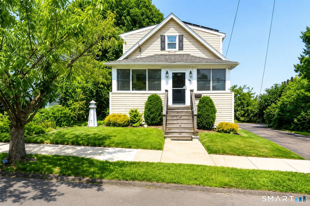 93 Fairview Avenue, West Haven, CT 06516