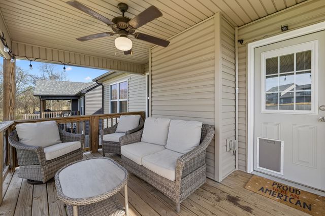 247 Stone Bluff Way, Clarksville, TN 37040