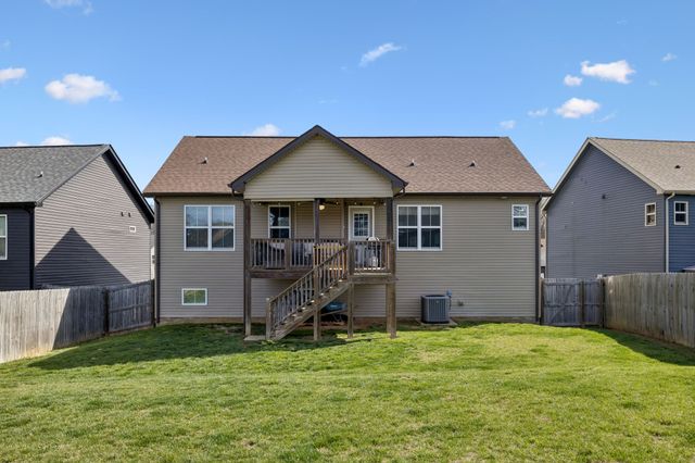 247 Stone Bluff Way, Clarksville, TN 37040