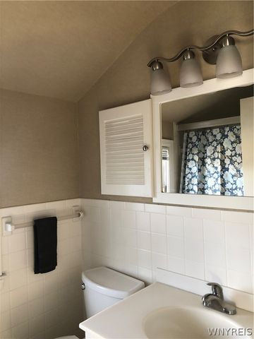 200 Koenig Road, Tonawanda, NY 14150