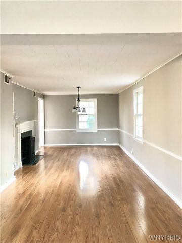 200 Koenig Road, Tonawanda, NY 14150