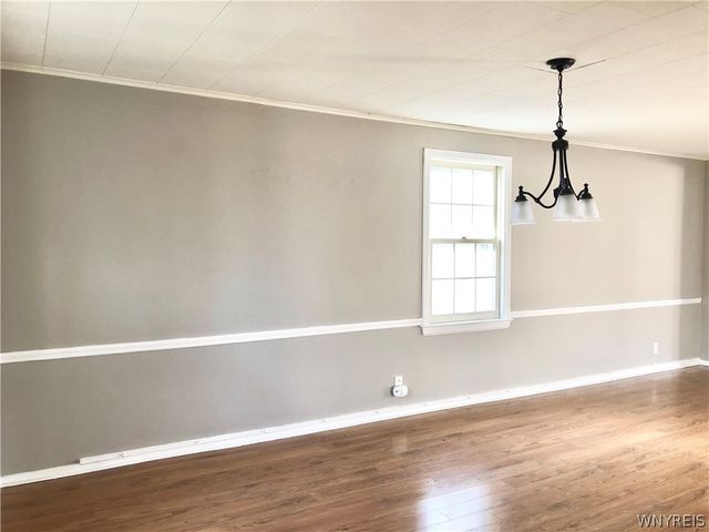 200 Koenig Road, Tonawanda, NY 14150