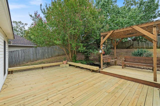 3 Park Ridge Drive, Maumelle, AR 72113