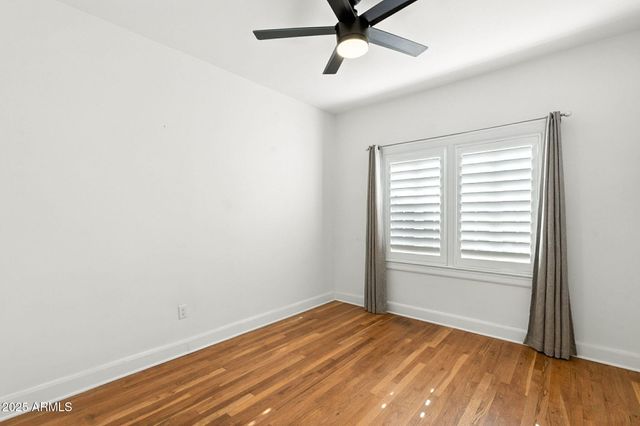 1126 W PORTLAND Street, Phoenix, AZ 85007