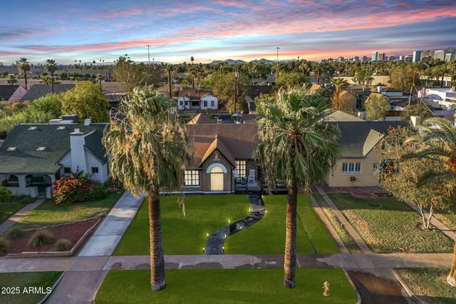 1126 W PORTLAND Street, Phoenix, AZ 85007