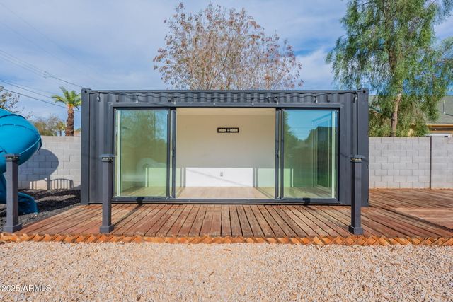 1126 W PORTLAND Street, Phoenix, AZ 85007