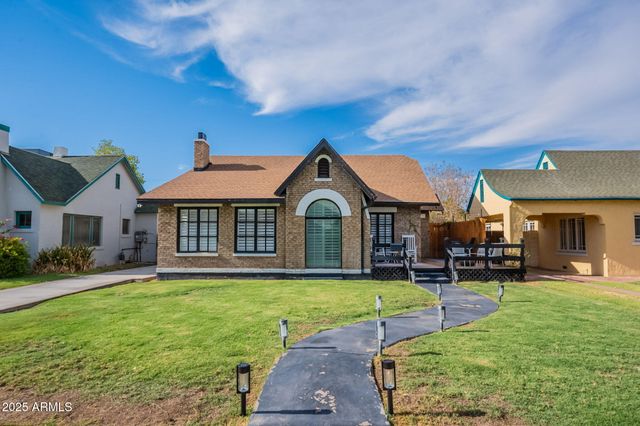 1126 W PORTLAND Street, Phoenix, AZ 85007