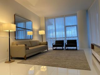 851 NE 1st Avenue 2501, Miami, FL 33132