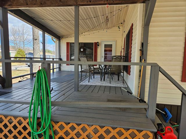 46 River Ledge Drive, Goffstown, NH 03045