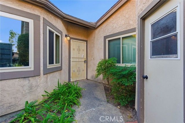 5617 Adobe Falls C, San Diego, CA 92120