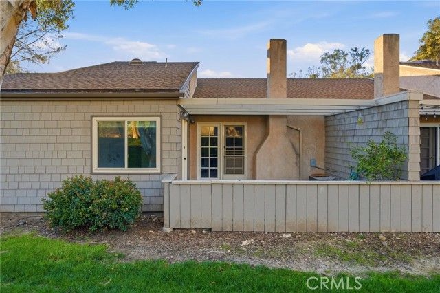 5617 Adobe Falls C, San Diego, CA 92120