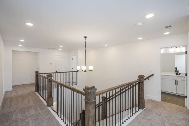 124 West Cassa Way, Mount Juliet, TN 37122