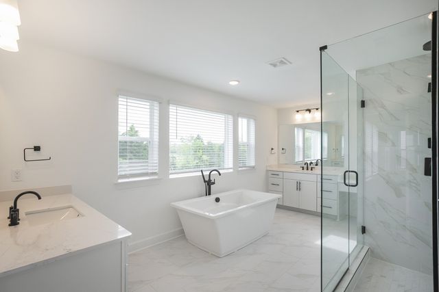 124 West Cassa Way, Mount Juliet, TN 37122