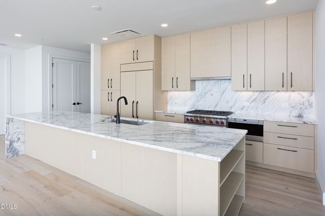 115 Morris Street 2502, Durham, NC 27701