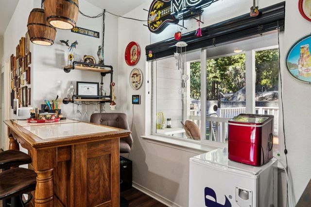 25001 Rim Rock Rd, Idyllwild, CA 92549