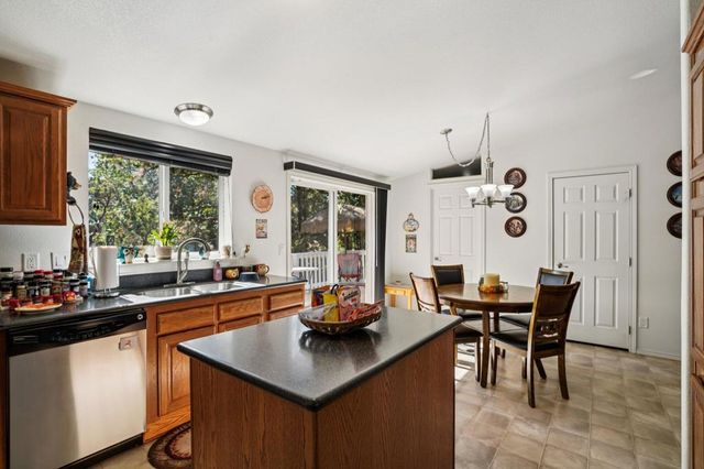 25001 Rim Rock Rd, Idyllwild, CA 92549