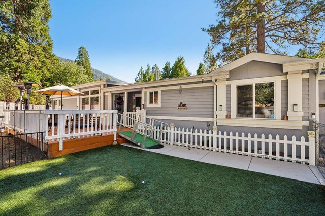 25001 Rim Rock Rd, Idyllwild, CA 92549