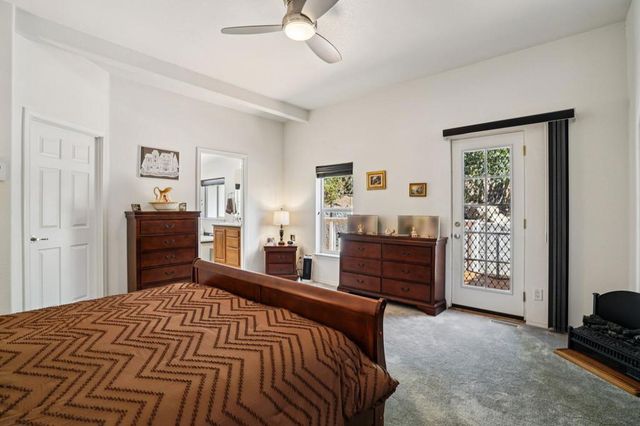 25001 Rim Rock Rd, Idyllwild, CA 92549