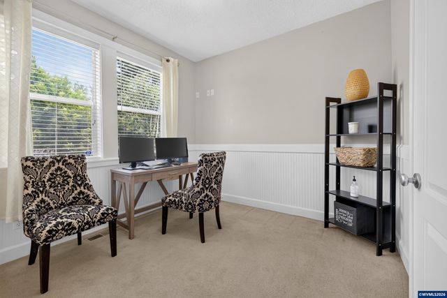 2274 Summerview Dr, Stayton, OR 97383