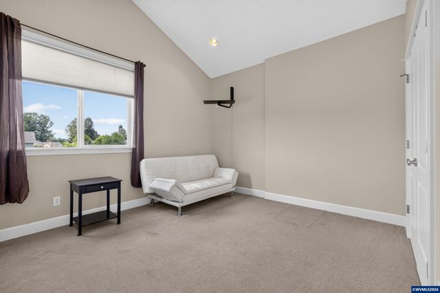 2274 Summerview Dr, Stayton, OR 97383
