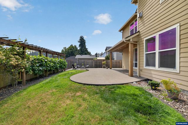 2274 Summerview Dr, Stayton, OR 97383