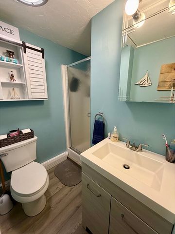 67 Taylor Ave, Plymouth, MA 02360