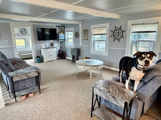 67 Taylor Ave, Plymouth, MA 02360