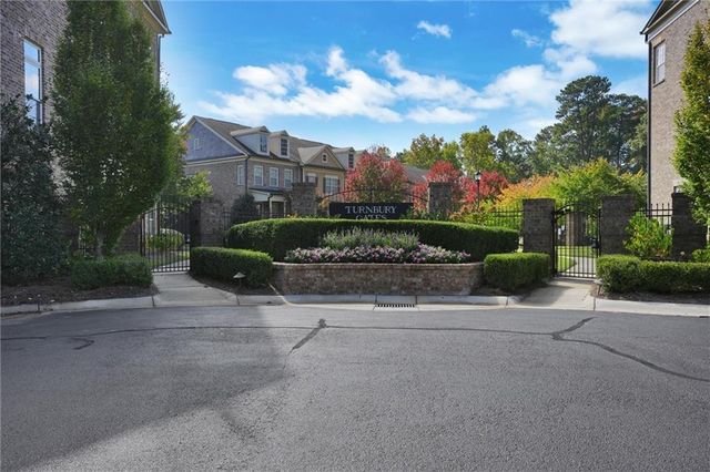 2443 Gatebury Circle, Atlanta, GA 30341