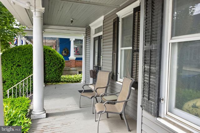 28 S MAIN ST, Coopersburg, PA 18036