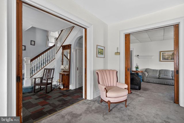 28 S MAIN ST, Coopersburg, PA 18036