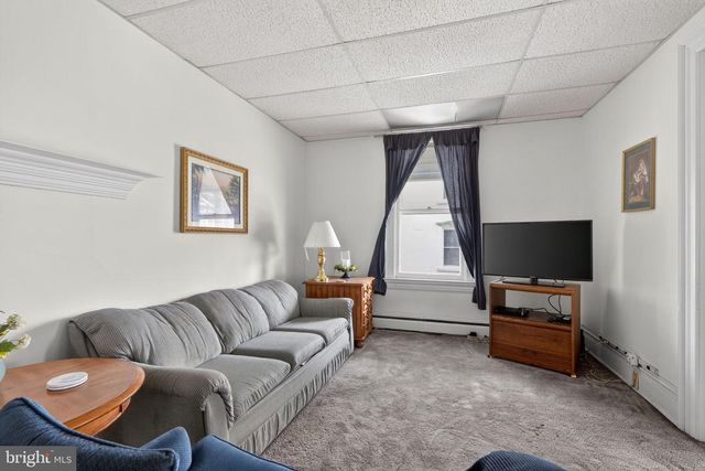 28 S MAIN ST, Coopersburg, PA 18036