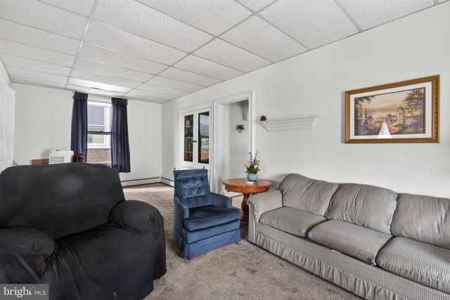 28 S MAIN ST, Coopersburg, PA 18036