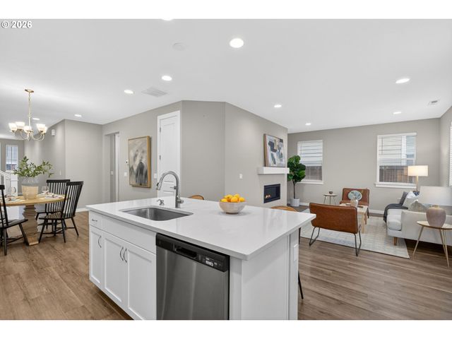 27628 Sw MARIGOLD Ter, Wilsonville, OR 97070