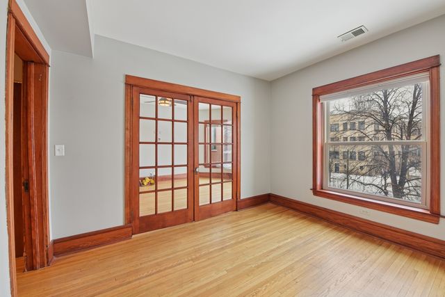 4432 N Winchester Avenue 2N, Chicago, IL 60640