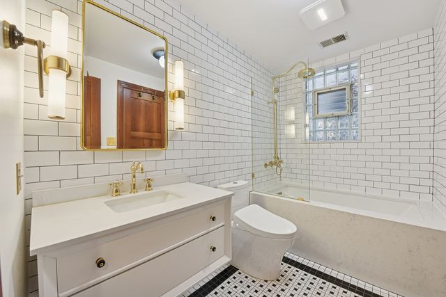 4432 N Winchester Avenue 2N, Chicago, IL 60640