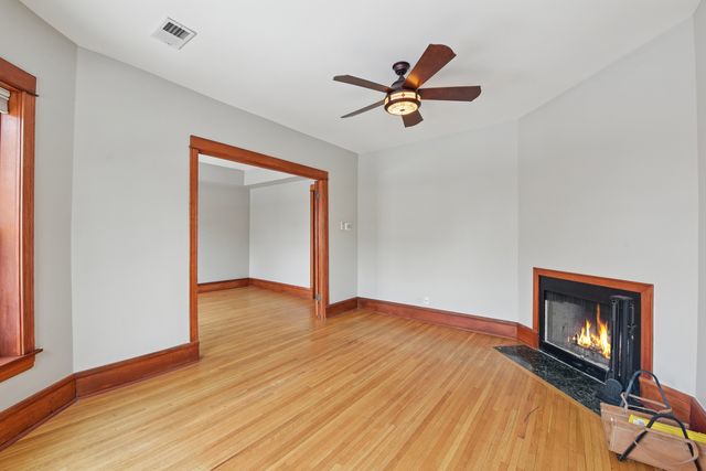 4432 N Winchester Avenue 2N, Chicago, IL 60640