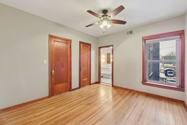 4432 N Winchester Avenue 2N, Chicago, IL 60640