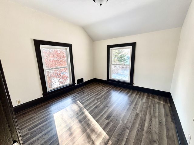 501 S Pierpont Avenue, Rockford, IL 61102