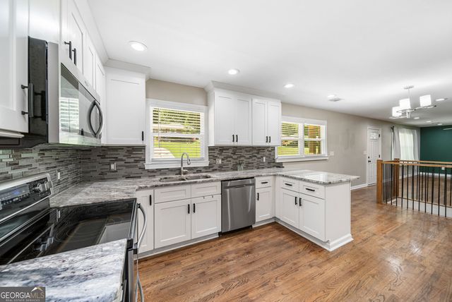 2128 Mark Trail, Decatur, GA 30032