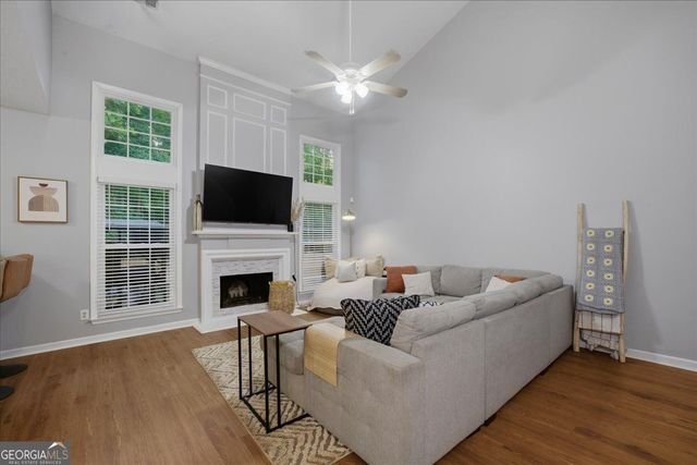 4104 Glenaire Way NW, Acworth, GA 30101