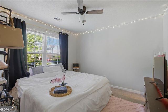 4104 Glenaire Way NW, Acworth, GA 30101
