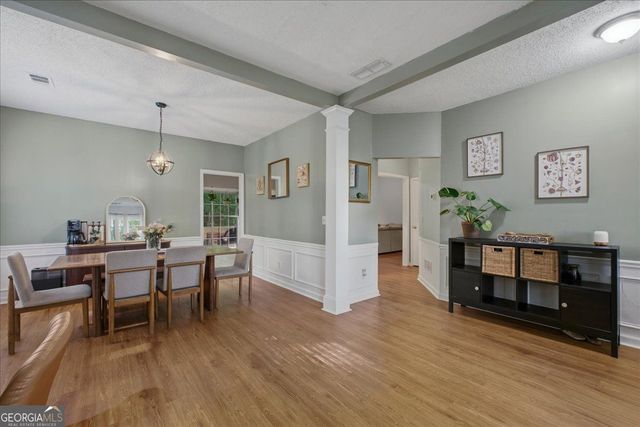 4104 Glenaire Way NW, Acworth, GA 30101