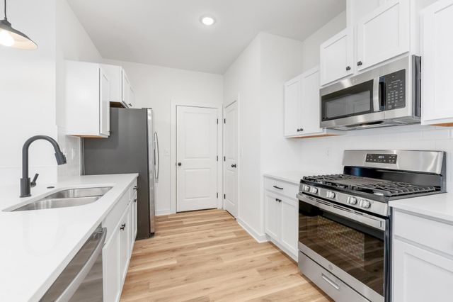 12244 W Rosemary St, Maize, KS 67223