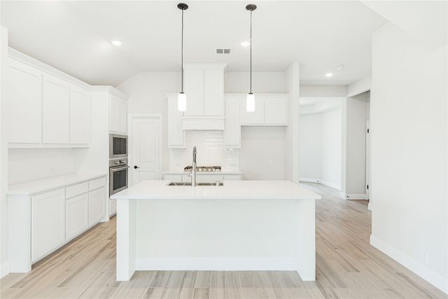 325 London Drive, Lavon, TX 75166