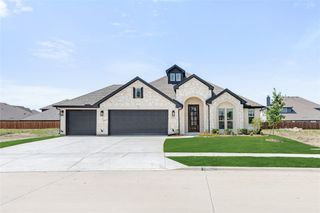 325 London Drive, Lavon, TX 75166