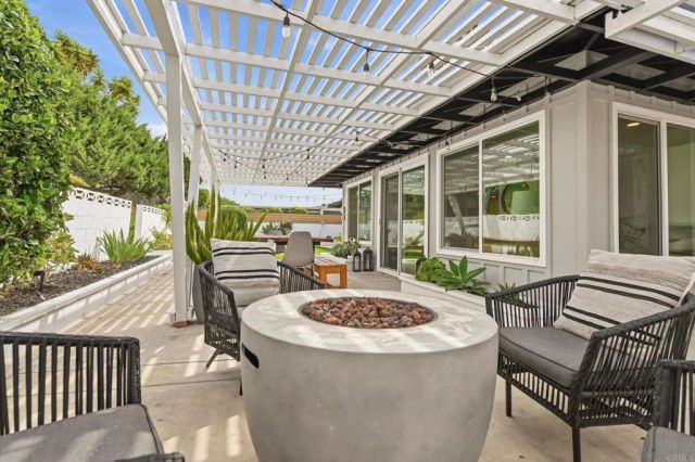 952 La Tierra Drive, San Marcos, CA 92078